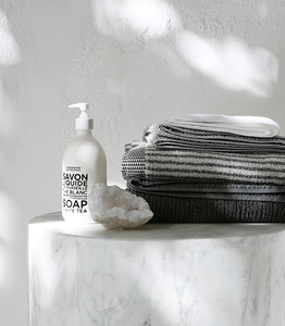 Chambray Stripe Bath Towel / Charcoal
