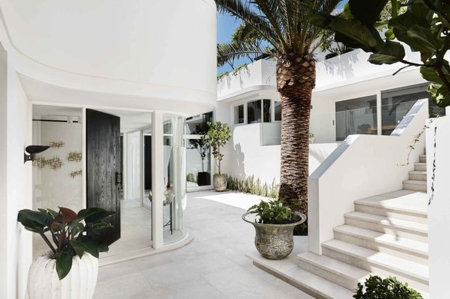 Sydney Waterfront Home