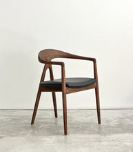 'Brentwood' Dining Chair / Ash / Black Leather- Walnut