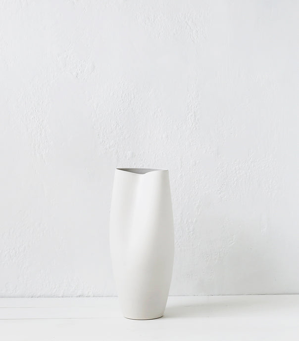 'Curve' Vase / Tall / Matte White