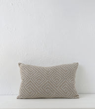 'Karo' Cushion w Feather Inner / NZ MADE / 60x40cm / Natural-White