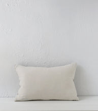 'Karo' Cushion w Feather Inner / NZ MADE / 60x40cm / Natural-White