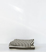 'Raye' Bath Towel / Olive