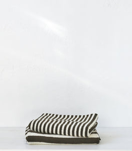 'Raye' Bath Towel / Olive