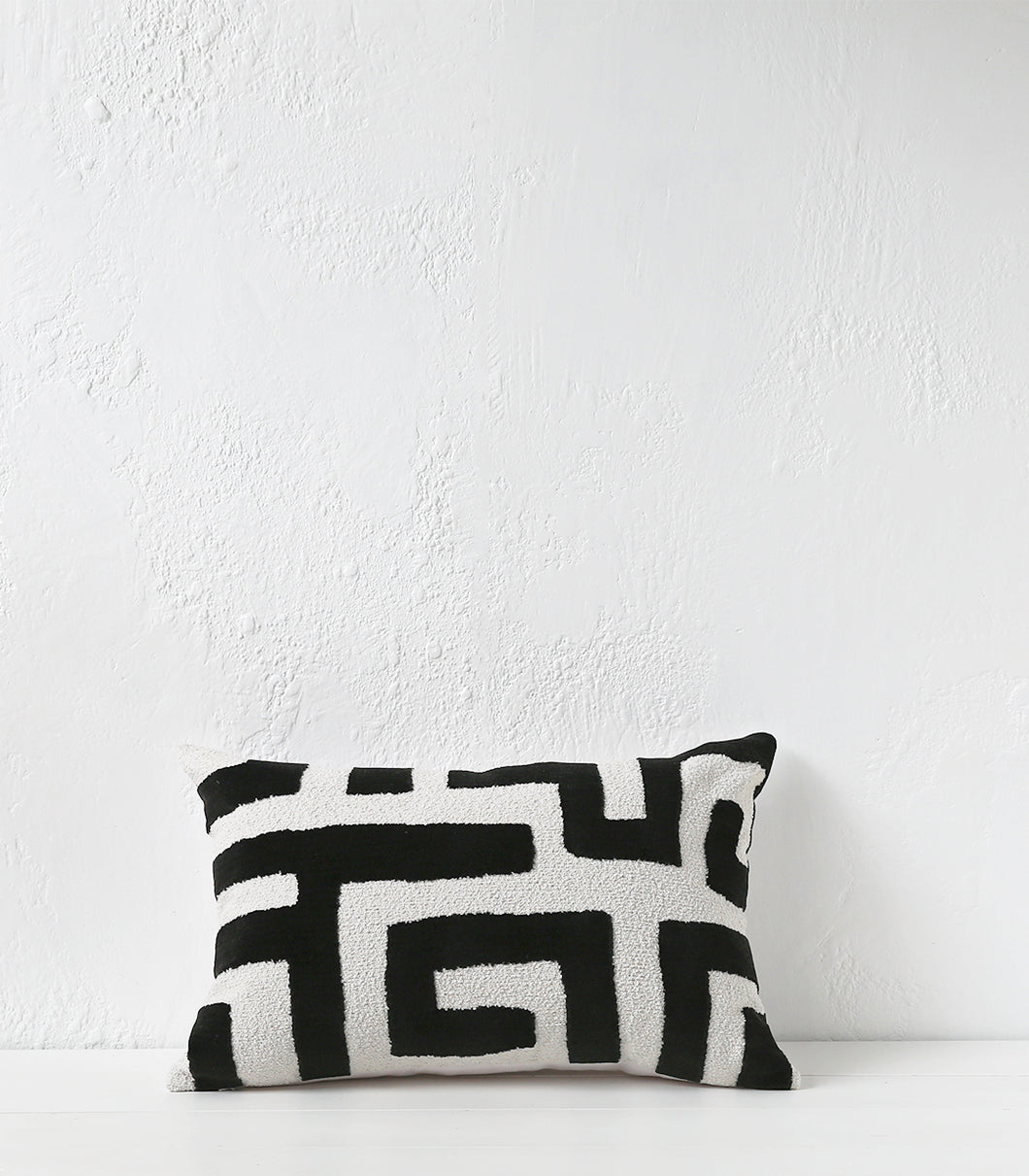 Outdoor / 'Meandios' Cushion / NZ MADE / 60x40cm / Carbon