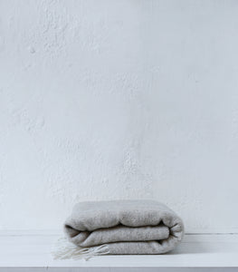 Merino Wool Blend Throw / 130x180cm / Oatmeal