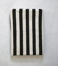 'Raye' Bath Sheet / Noir