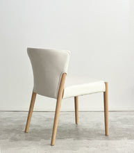 Sketch / 'Ronda' Dining Chair / Blonde Oak / Leather - Alabama Leche