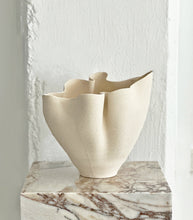 'Eva' Vase / Off White