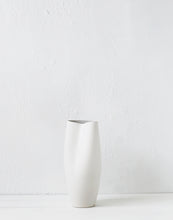 'Curve' Vase / Tall / Matte White