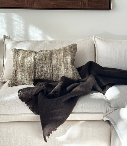 ‘Hyde’ Throw / 130 x 200cm / Cocoa