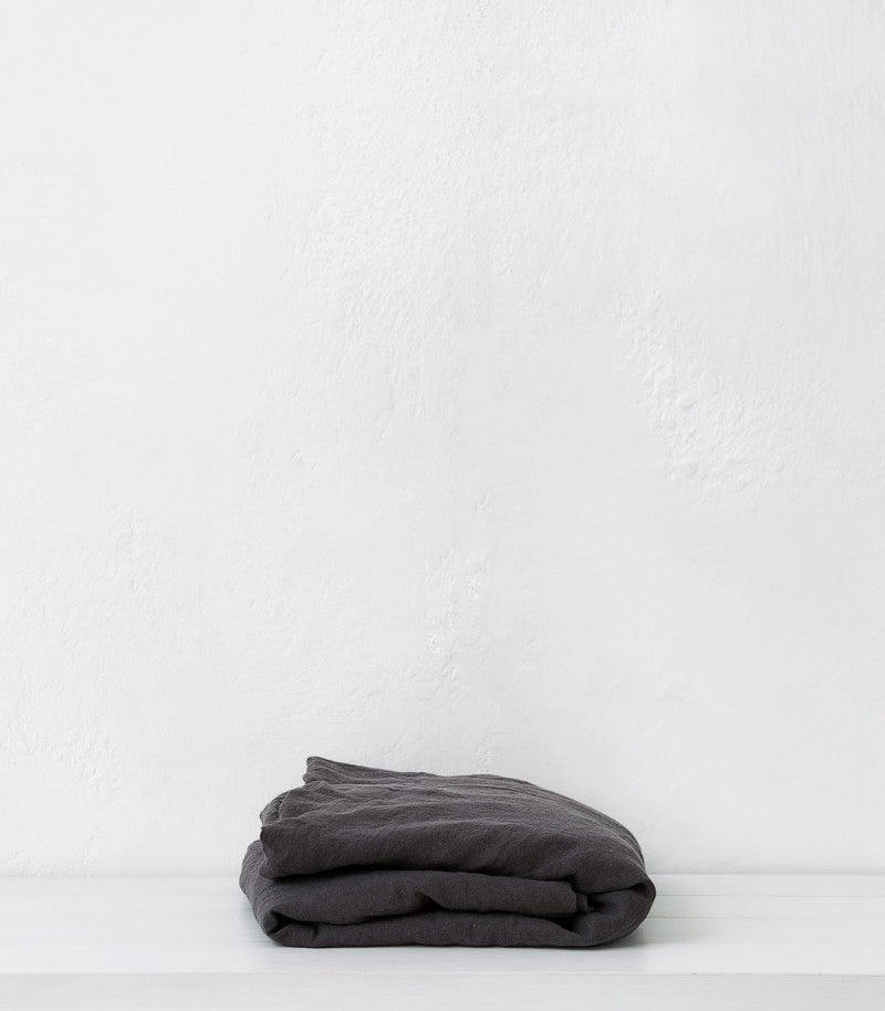 bedouin societe / Fitted Sheet / King / W180 x L205 x D40 / Lead
