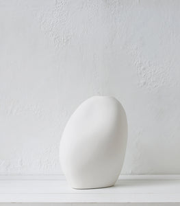 'Harmie' Vase / White / XL