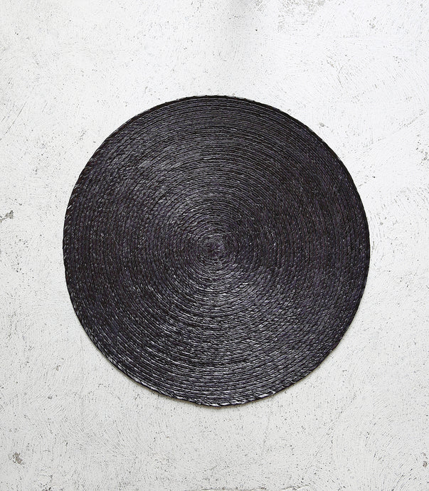 Makaua Placemat / 38cmD / Carbon