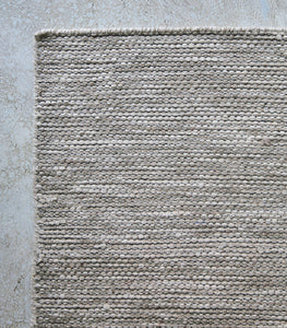 Abbas Floor Rug / (80% Wool - 20% Cotton) / 2x3M / Sandstone