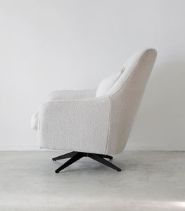 L.A. Swivel Chair / Grande Boucle Fabric