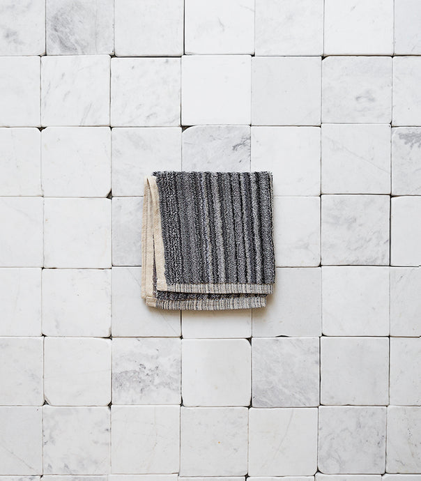 Ottoloom / Moscow Organic Face Cloth / Grey Stripe