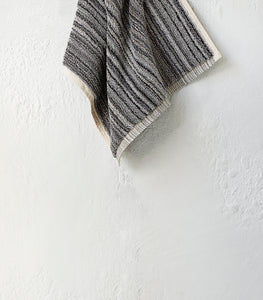 Ottoloom / Moscow Organic Face Cloth / Grey Stripe
