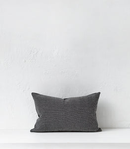 Outdoor / 'Lines' Cushion w Outdoor Inner / 60x40cm / Onyx