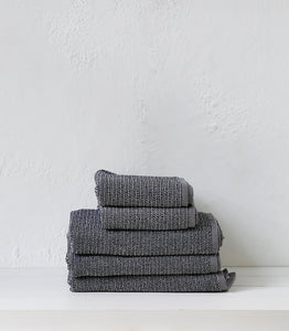 Tweed Bath Towel / Coal