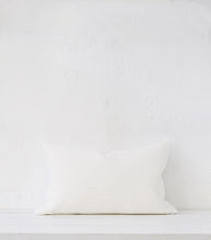 Organic Ribbed Cushion w Feather Inner / 60x40cm / Salt