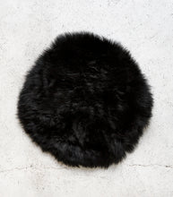Round Sheepskin Seat Pad / 37cm / Black