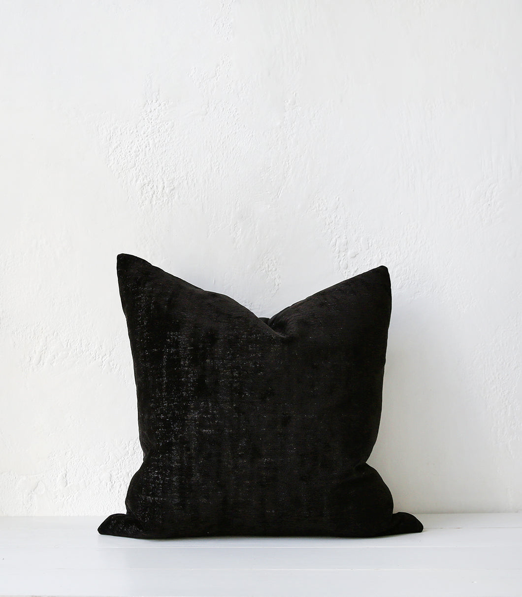'Vintage Velvet' Cushion w Feather Inner / 55x55cm / Onyx
