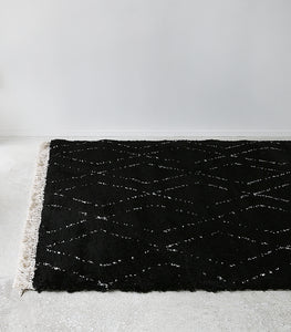 'Zafir' Floor Rug / 100% Polypropylene / 160x230cm / Black-Ecru