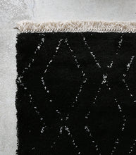 'Zafir' Floor Rug / 100% Polypropylene / 160x230cm / Black-Ecru